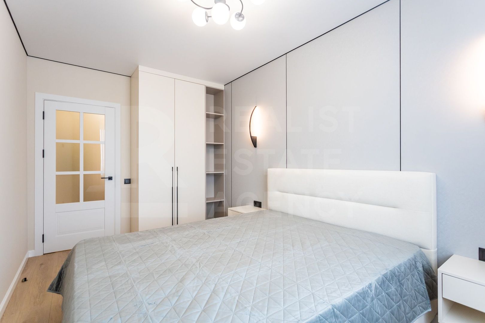 Vânzare, apartament,3 camere, Strada Nicolae Milescu Spătarul, Ciocana - Poză 9