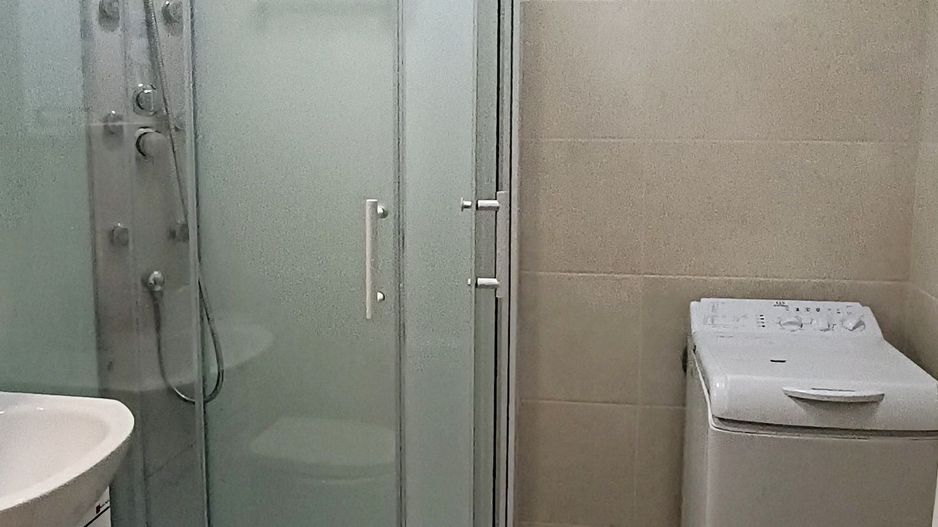 Apartament cu 2 camere, mobilat in blocul Onix-Grivitei - Poză 9