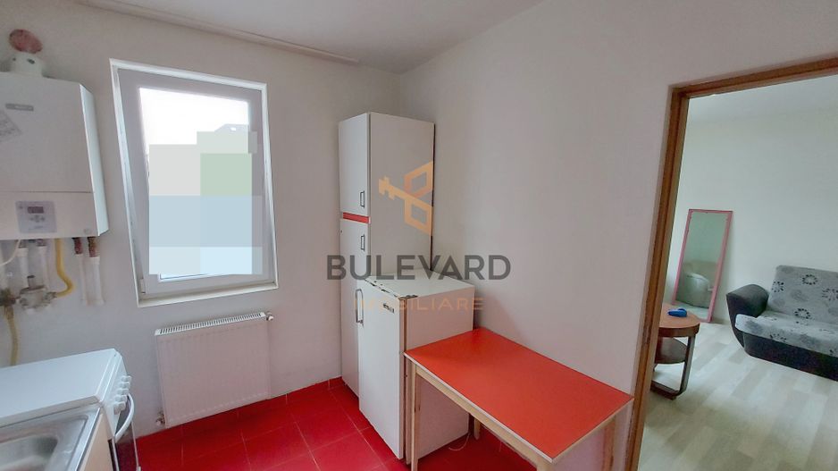 Apartament cu o camera+parcare, zona Eroilor! - Poză 2