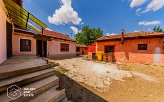 Casă 3 camere renovată în Bujac-Sega , 2 corpuri, teren 572 mp - Poză 24