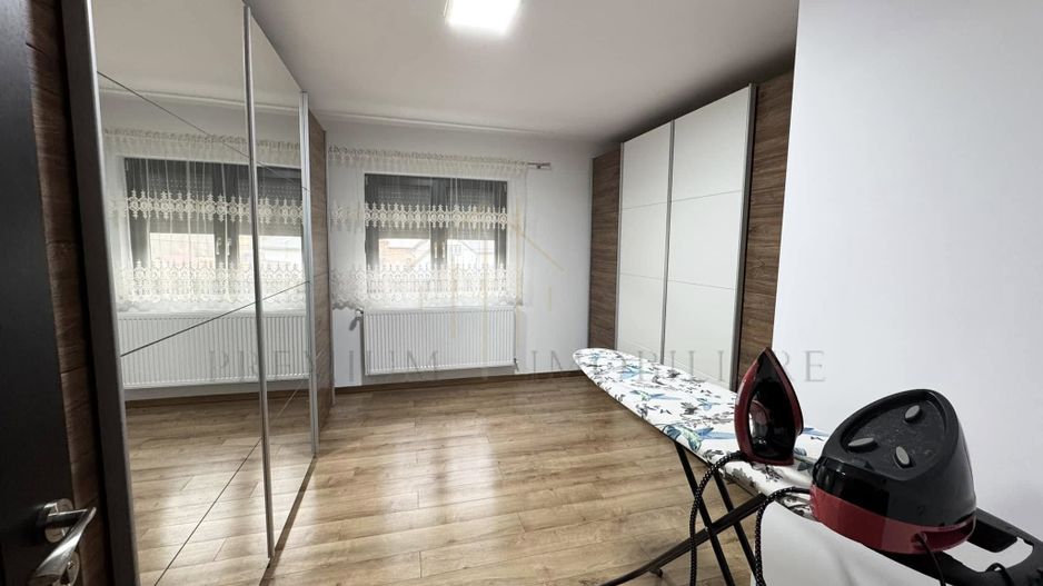 Vila de Lux la 13 km de Onesti - Poză 6