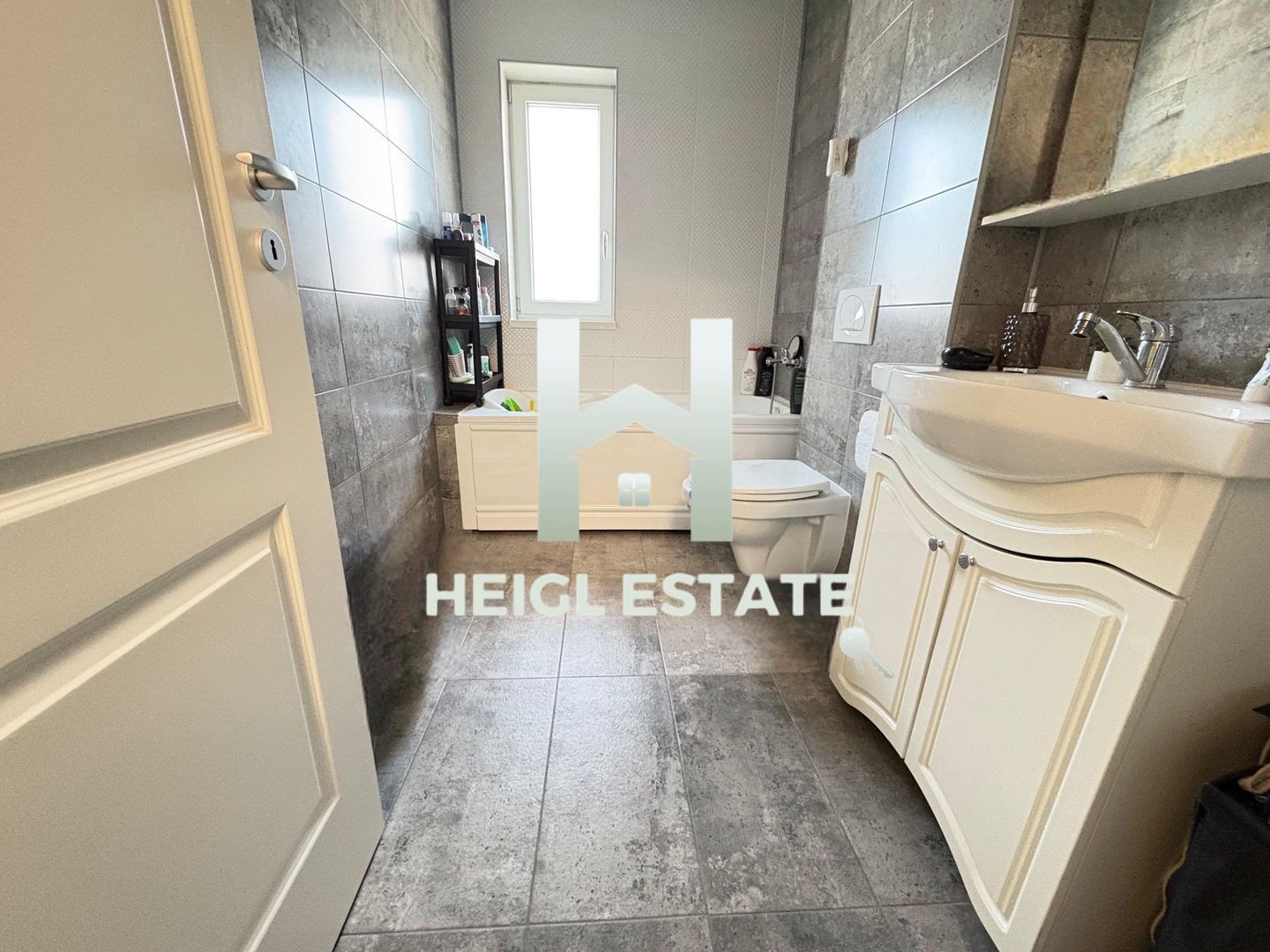 Apartament cu 2 camere decomandat in Giroc - Poză 4