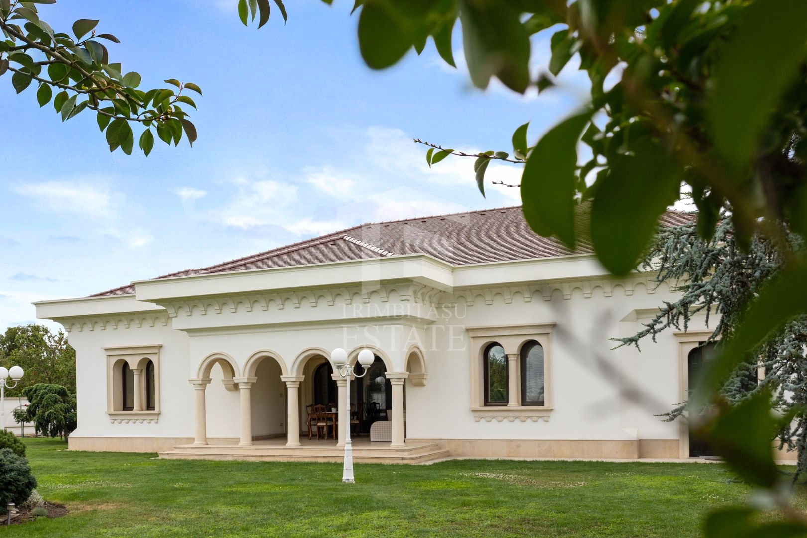 Vila exceptionala | Arhitectura Clasica | Lux | Eleganta | COMISION 0% - Poză 1
