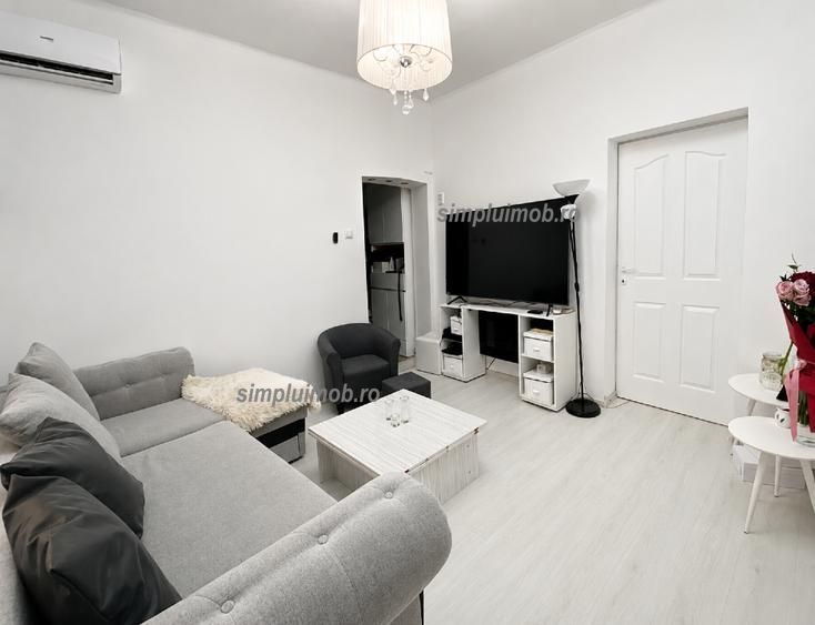 Apartament 2 camere renovat complet zona Armeneasca  centrala proprie - Poză 2