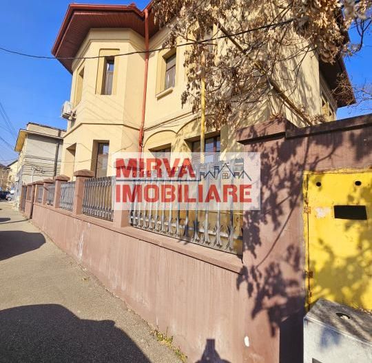 🏢 Spațiu de birouri – 5 camere, 3 băi – Mansardă vilă, Central - Poză 78