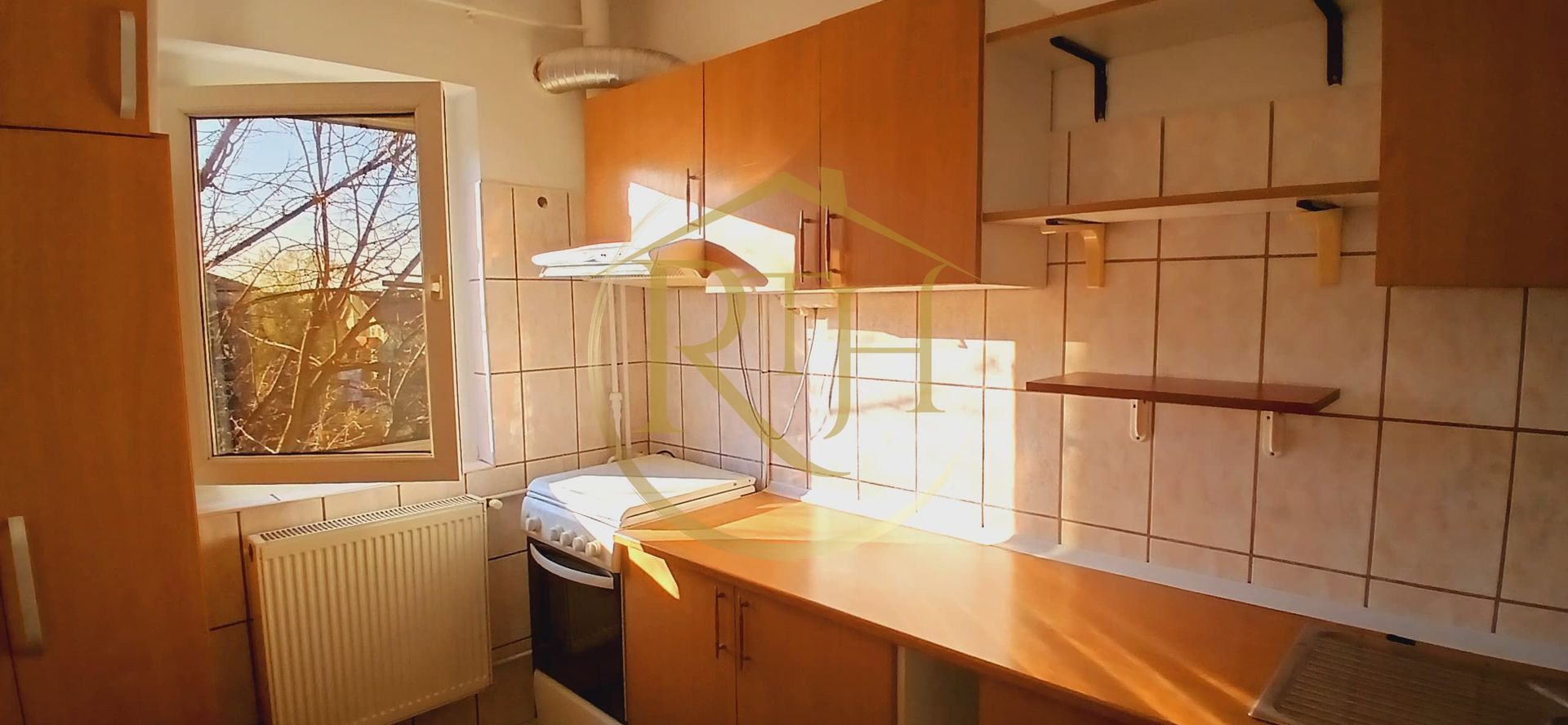 Oferim spre vanzare apartament cu 3 camere, decomandat,  zona Lipovei - Poză 18