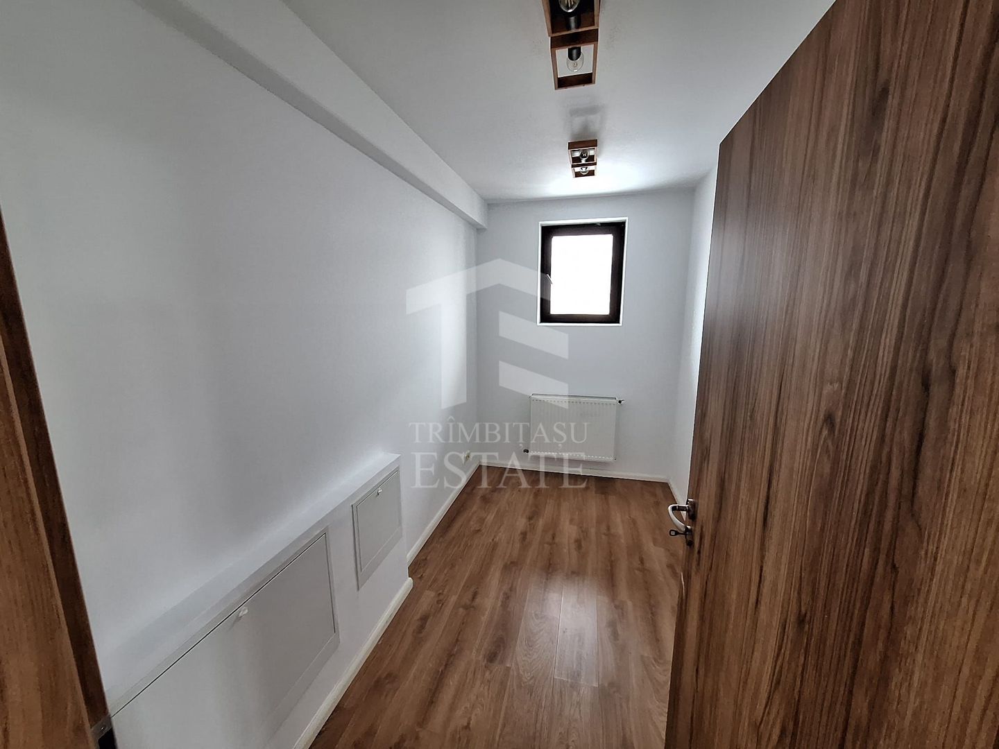 Spatiu Comercial Stradal P+Etaj - 440 Utili - Teren 765 mp - Parcare - Poză 5