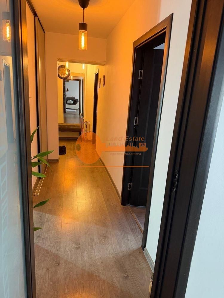 Apartament cu 2 camere in zona Stefan Cel Mare - Poză 3