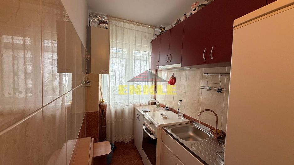 Apartament 2 camere de vânzare, zona Scolii 7. - Poză 3
