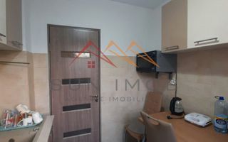 Apartament 2 camere, zona centrala, 1/4, CT, renovat recent, Campina - Poză 2