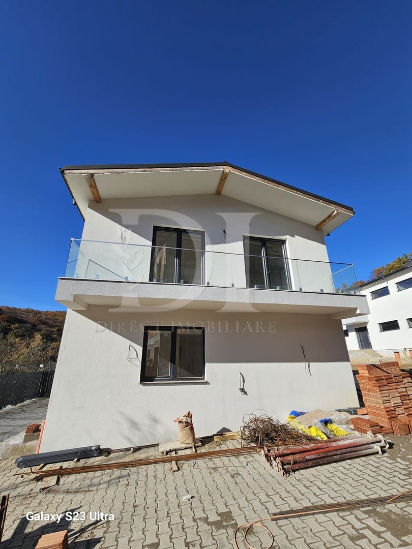 Duplex finista de vanzare / Zona Tauti / Floresti - Poză 1