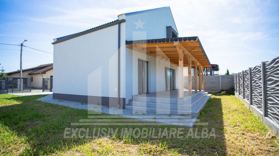 Casa individuala de vanzare, Oarda de Jos - Poză 2