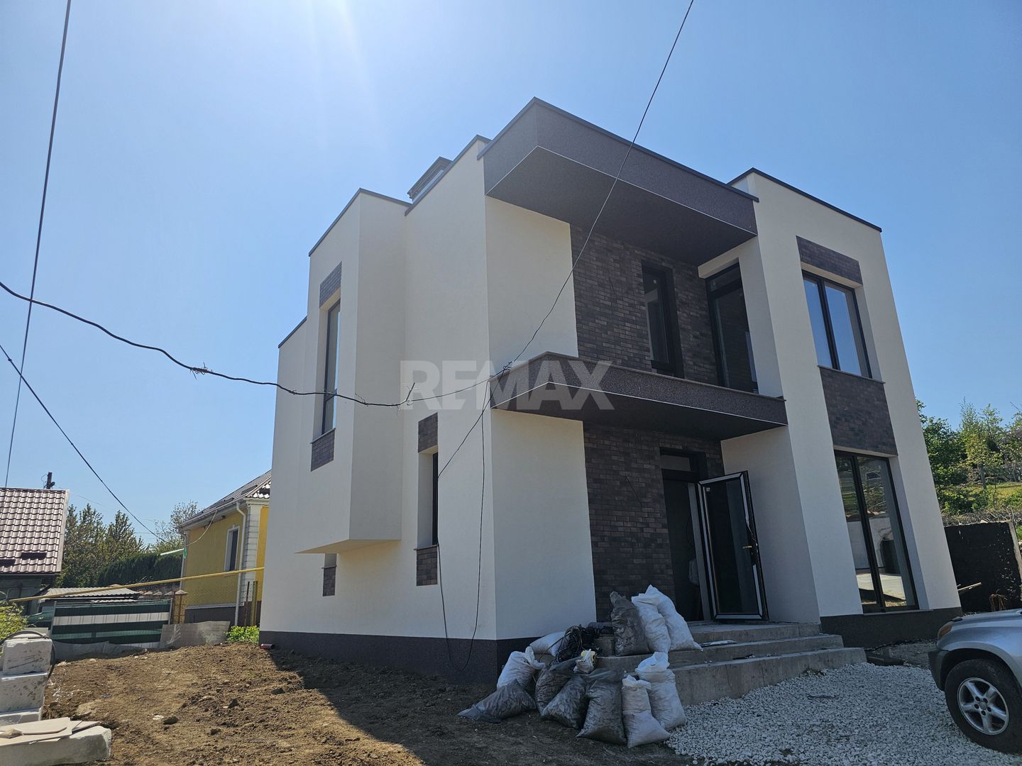 Casă Nouă stil Hi-Tech, Ialoveni - Poză 17