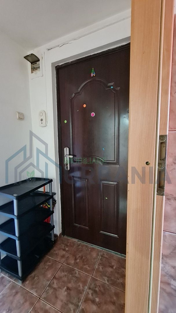 Apartament 2 camere decomandat, 39 mp, mansardă, acoperiș nou, Mircea cel Bătrân, Iași - Poză 8
