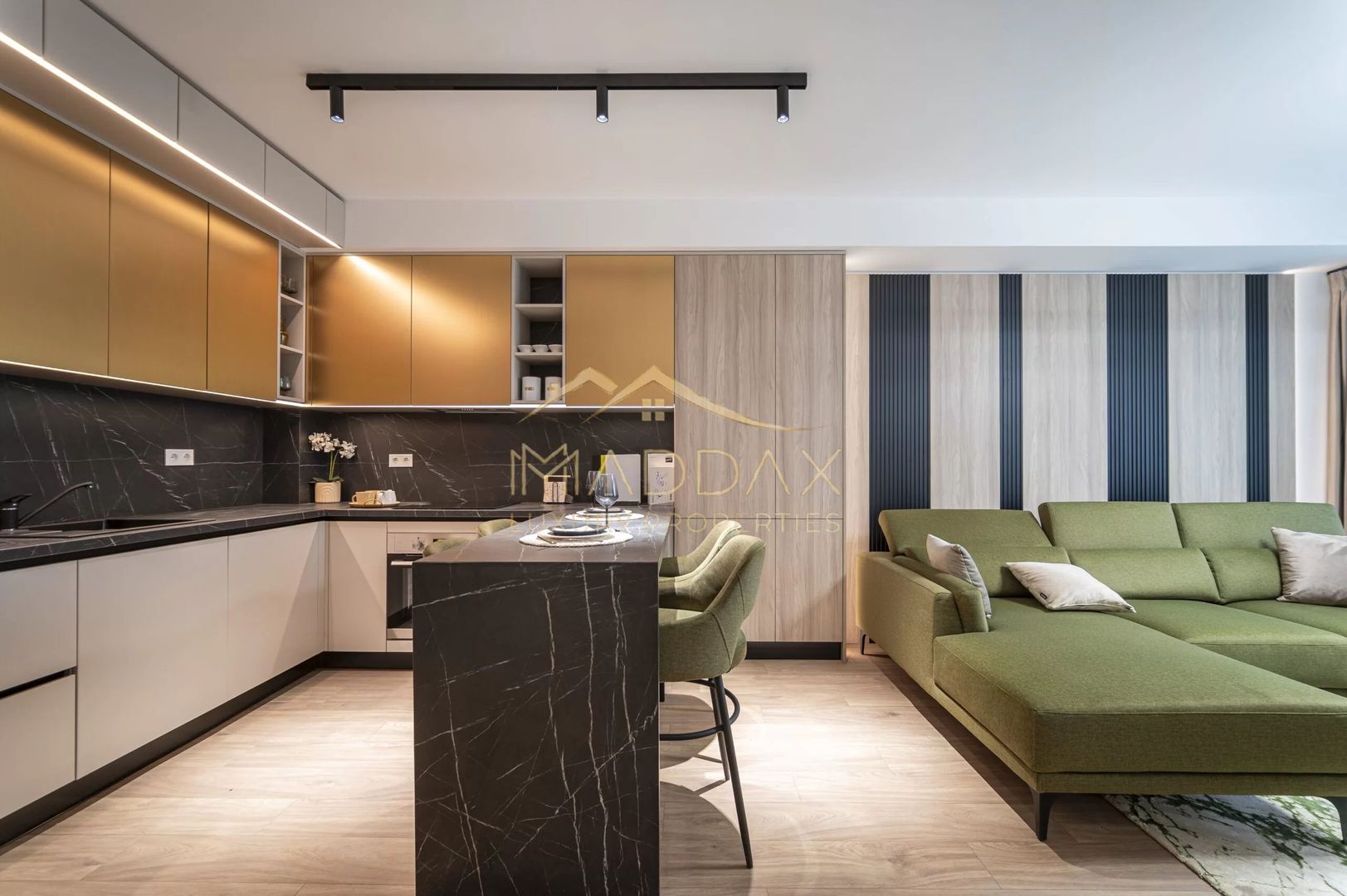 Quartier Azuga - Poză 20