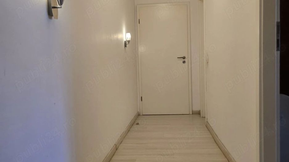 vand apartament 3 camere Circumvalatiunii  Favorit amenajat centrala - Poză 5