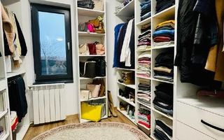 Casa cu Garaj Utilata si Mobilata - Poză 11