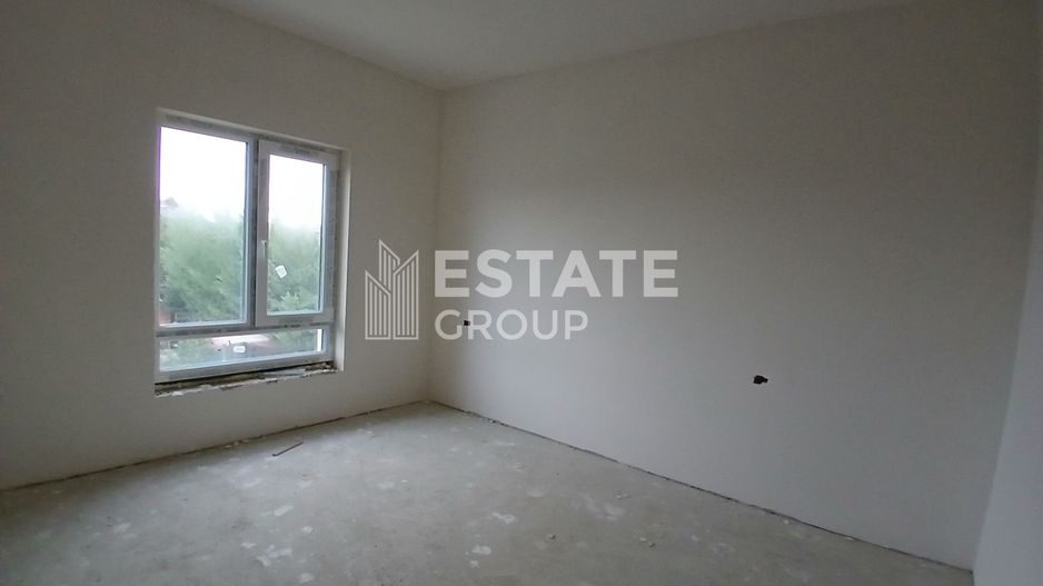 Duplex cu 5 camere despartit prin camera tehnica in Dumbravita - Poză 3