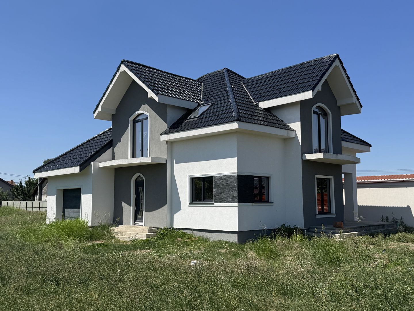 Casa Individuala Becicherecu Mic,P+M,5 Camere,3 Bai,Garaj,Teren Generos - Poză 1