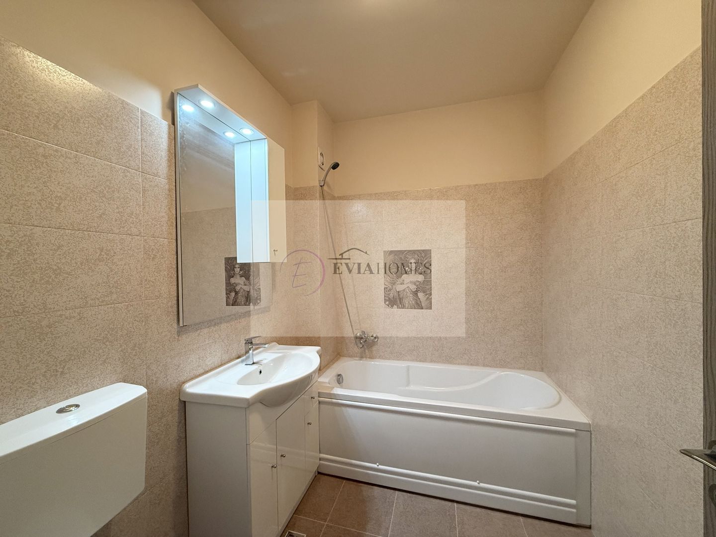 3 camere/2 băi/Zona BMW - Poză 9