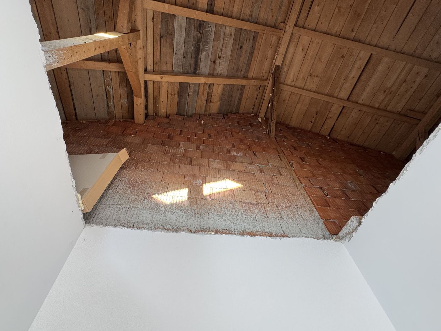 1/2 Duplex Dudestii Noi ,Zid Dublu,Parter+Pod,3 Camere - Poză 13