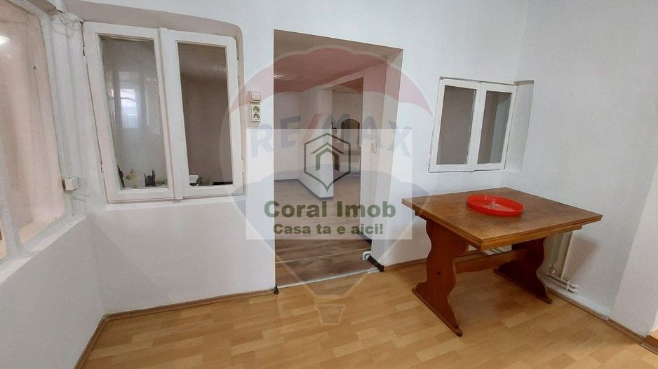 Vanzare Casa cu curte individuala, Colentina, 4 camere, garaj - Poză 16