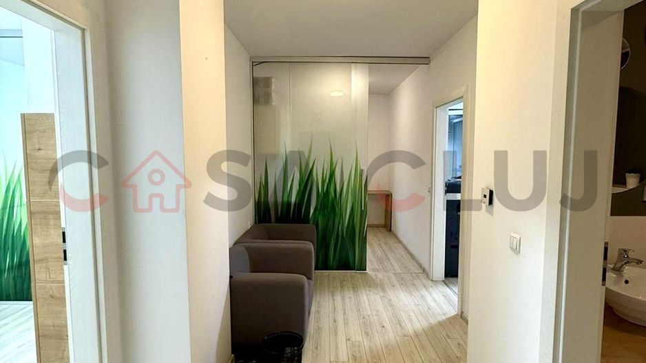 Lucrezi de acasa? Acest apartament cu terasa proprie poate fi ideal pentru tine - Poză 10