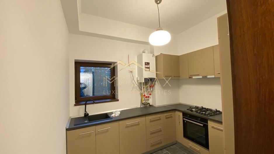 Apartament 3 camere - Poză 4