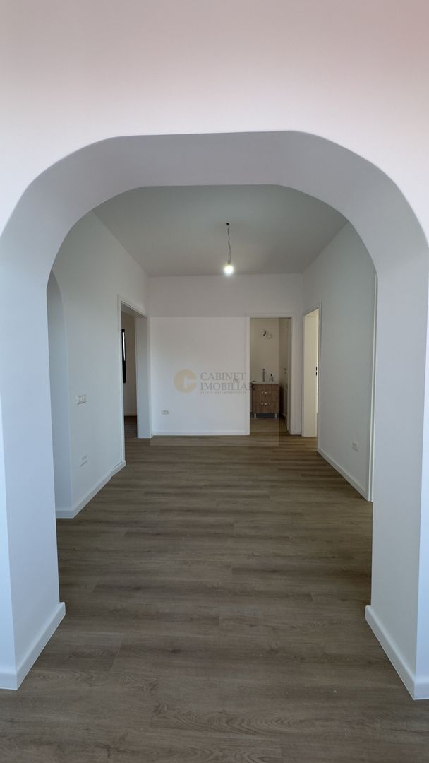 4 camere + birou | Biserica Casin | 110mp total | Renovat 2025 - Poză 18
