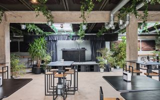 Spațiu  576mp+120mp curte  la 5 minute de Metrou Pipera - Poză 9