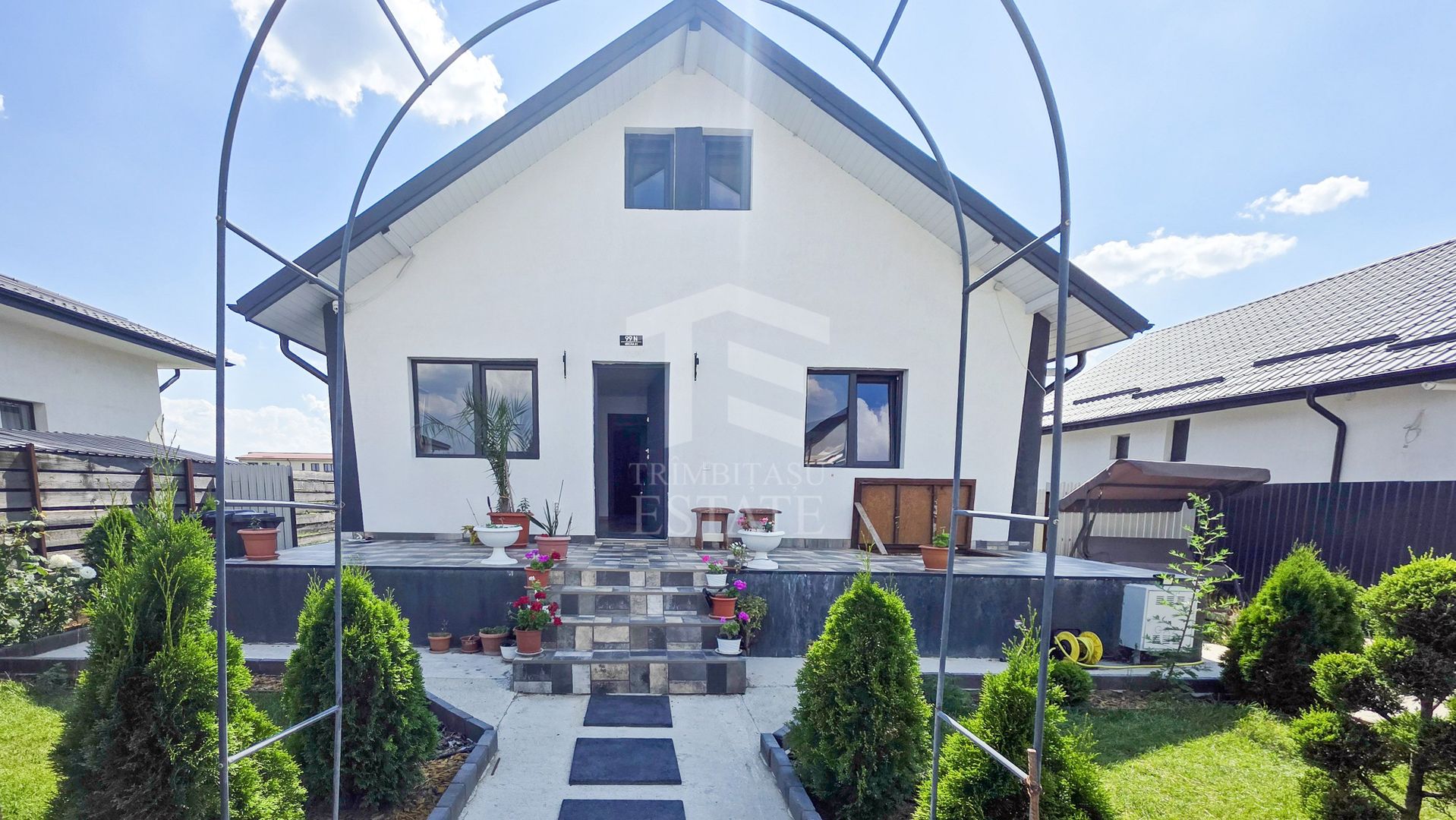 Casă cochetă pe parter – Clinceni, Str. Ciocârliei 99N - Poză 1