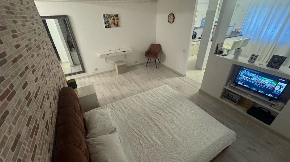 Apartament 2 camere, in Vila, 6 min metrou Aparatorii Patriei. Loc parcare. - Poză 4