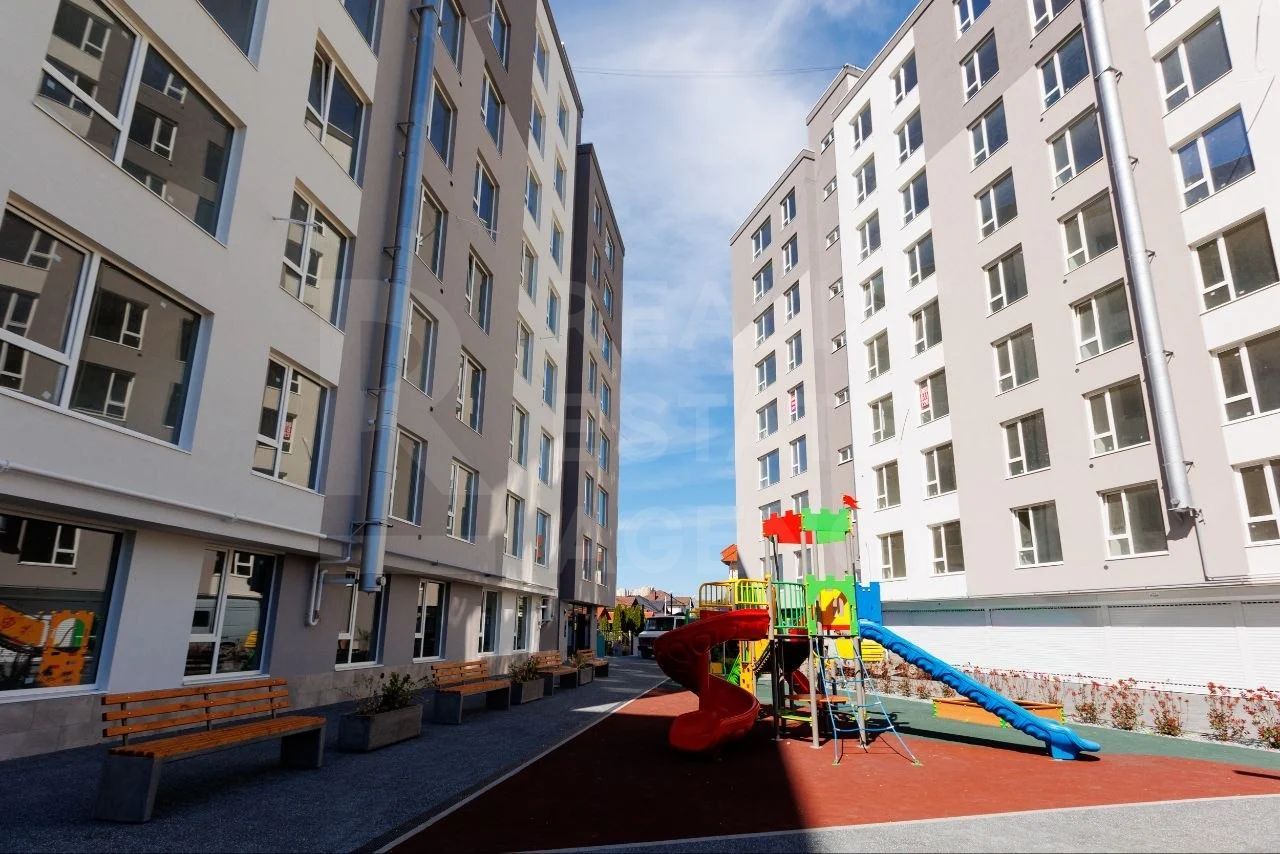 Vânzare, apartament, 2 odăi + living, bd. Cuza Vodă, Botanica - Poză 4