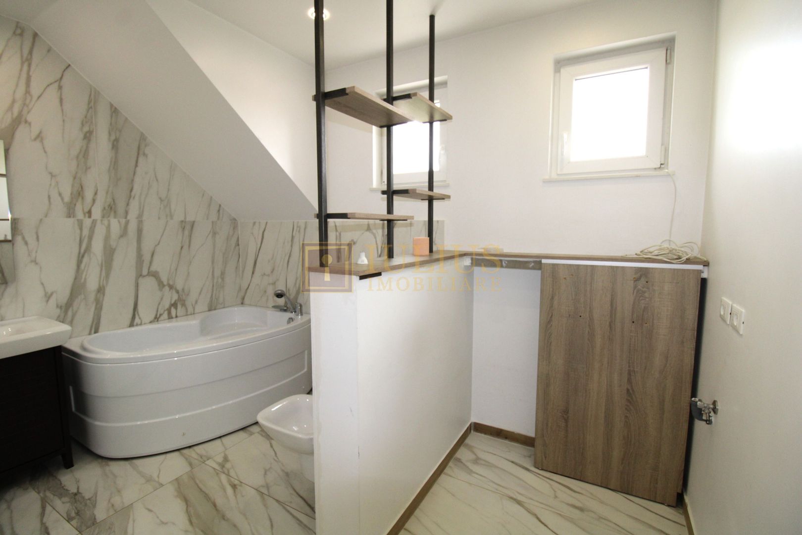 1/2 duplex, 5 camere – prima închiriere | Moșnița Veche - Poză 20