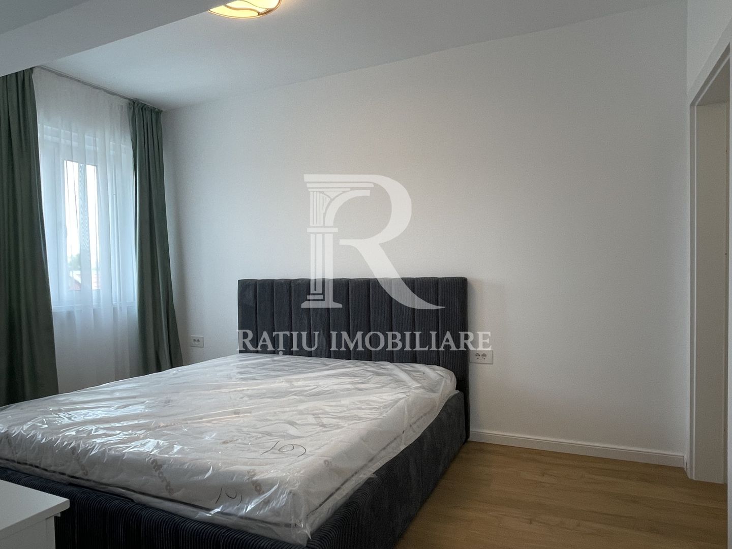 Apartament nou cu 2 camere + parcare subterană | Central | Oradea - Poză 8