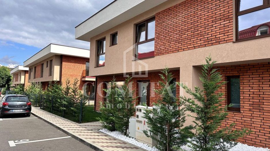 Case finisate calitativ construite zona de case și vile - Poză 19