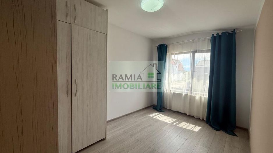 Casă Înșiruită Hărman 4 Camere, Curte Teren 225 mp - Poză 8