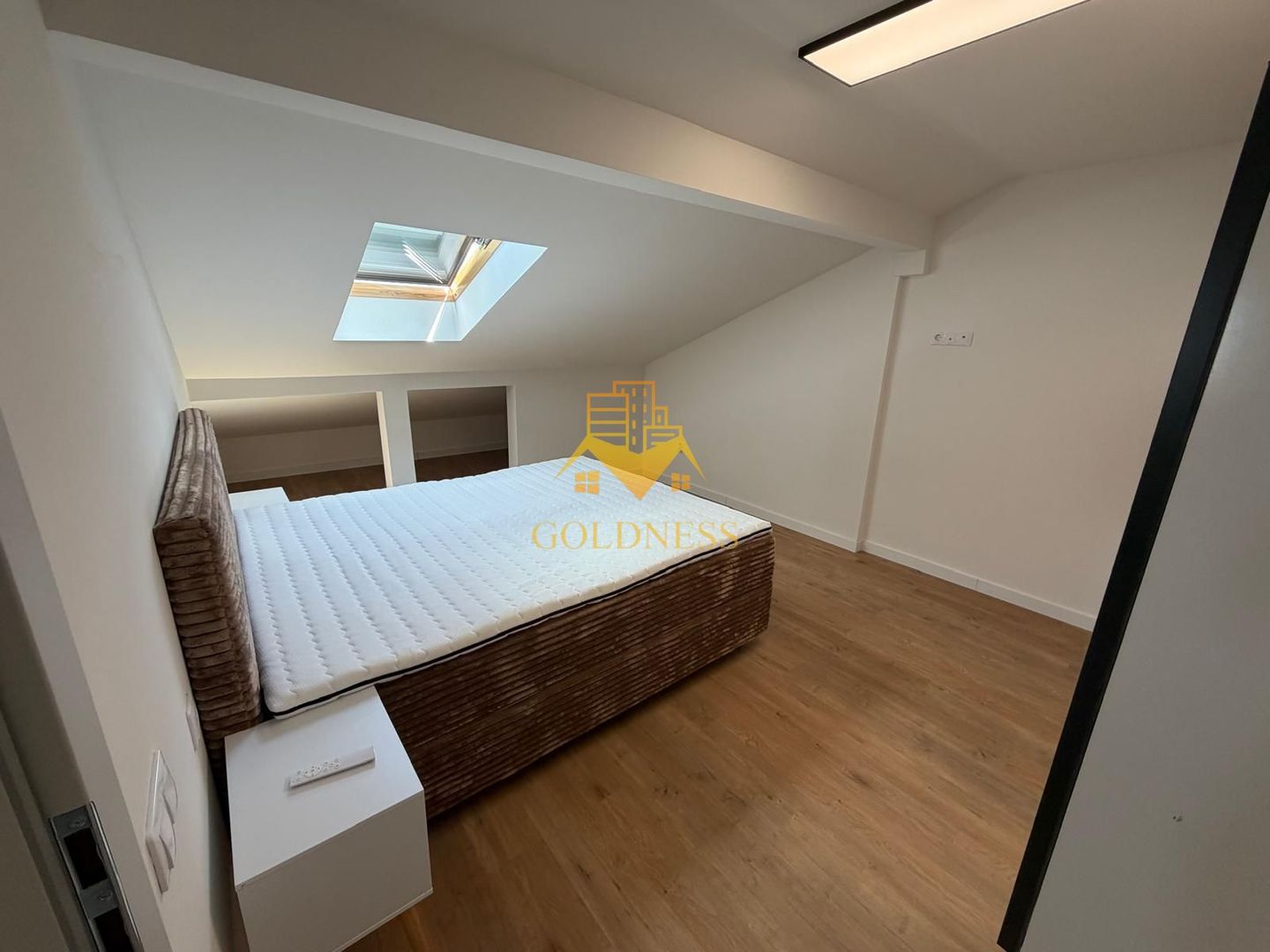 2 camere Modern Bloc Nou Mansarda Cartierul Europa zona Eugen Ionesco - Poză 2