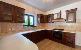 Amazing 6 Rooms Villa // Private Pool // 4 Parking Place / Erou Iancu Nicolae - Poză 13