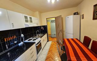 Apartament 3 camere, 2 bai, 2 balcoane, etaj 1, zona Liceului Sportiv - Poză 3