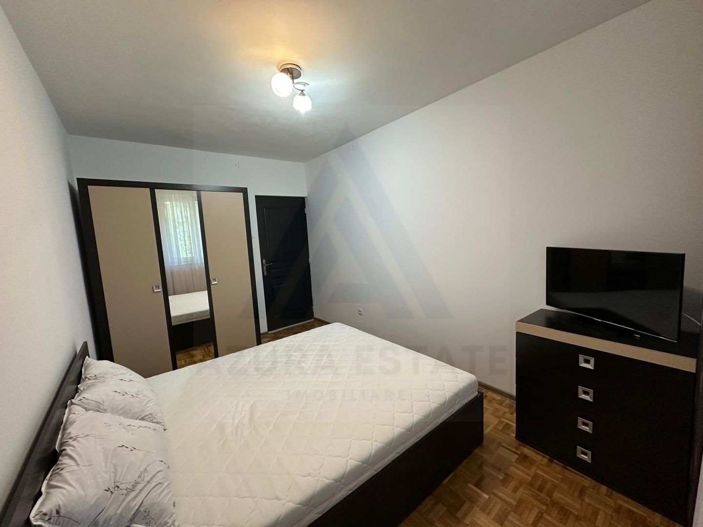 Apartament modern 2 camere 53 mp utili etaj 1 balcon inchis Strand - Poză 3