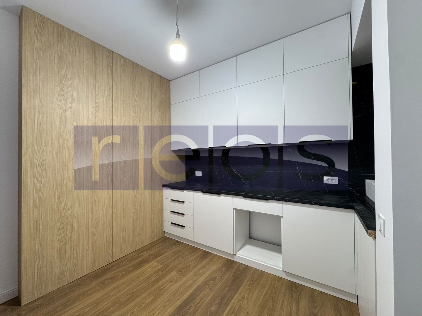 APARTAMENT 3 CAMERE PREMIUM-IMOBIL INTERBELIC | PRIMĂVERII–TELEVIZIUNE - Poză 4