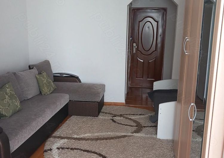 BRASADAS vinde garsoniera pe Ostrovului la etajul 2/4. - Poză 2