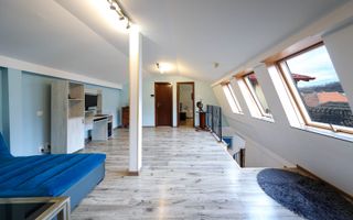 Casă deosebită de vânzare în centrul Brașovului - Poză 35