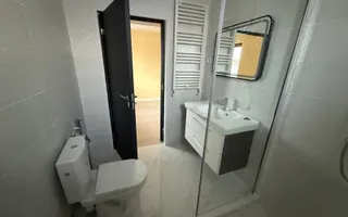 Casă spațioasă de închiriat în Clinceni, 120 mp + curte 535 mp - Poză 12