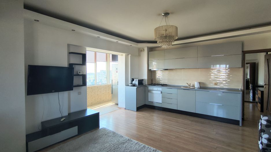 Delta Văcărești - Piața Sudului - Poză 5