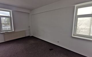 Închiriez spațiu comercial - Poză 10