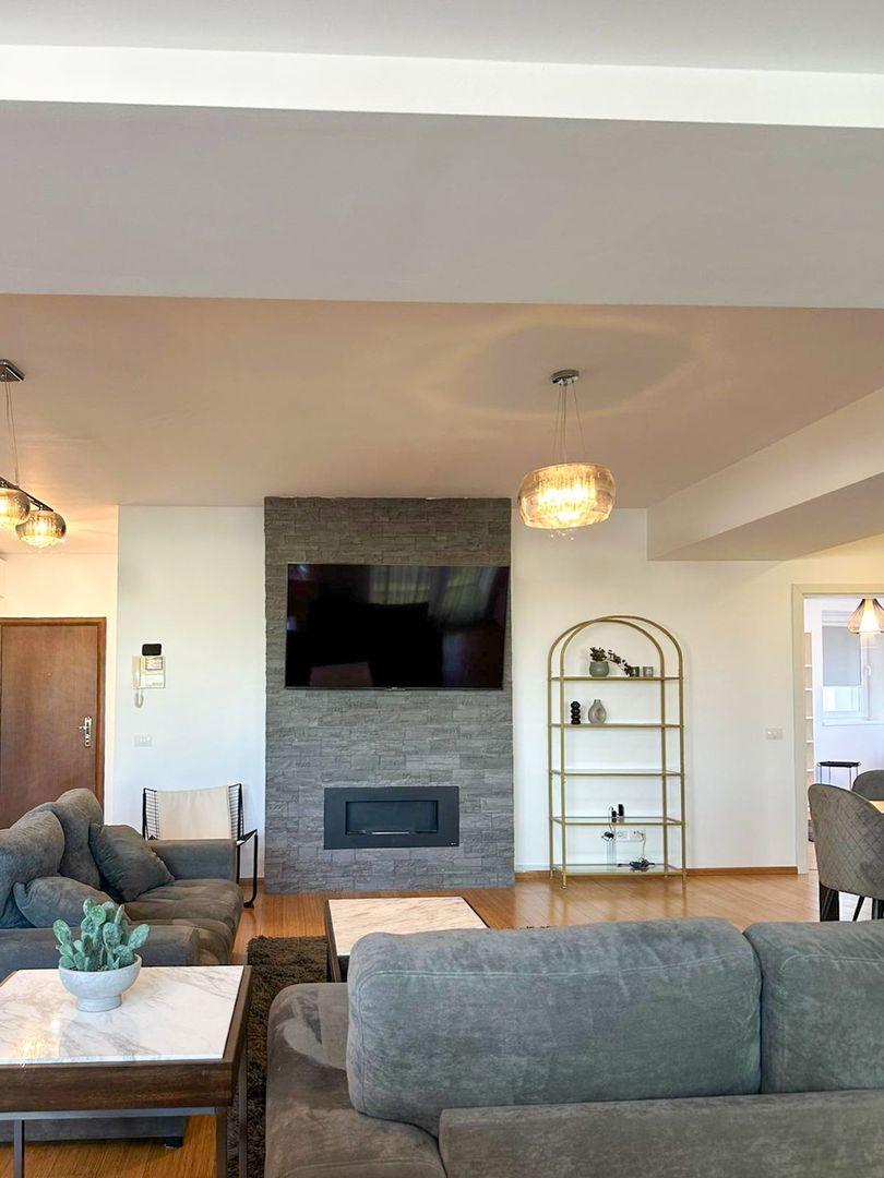 Chirie | Apartament 3 camere | Dressing | 2 locuri de parcare - Poză 2