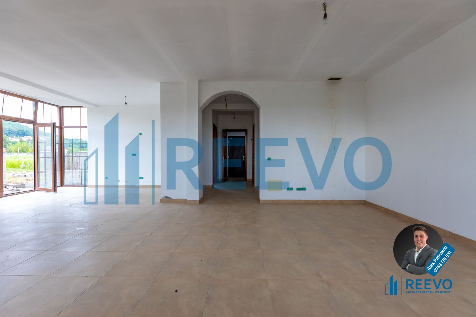 Casă/vilă de vânzare în Hemeiuș! - Poză 11