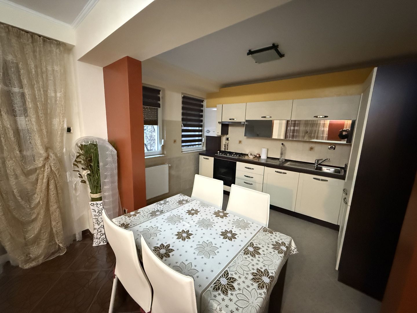 Apartament 3 Camere | Complet mobilat | 95MP - Poză 2